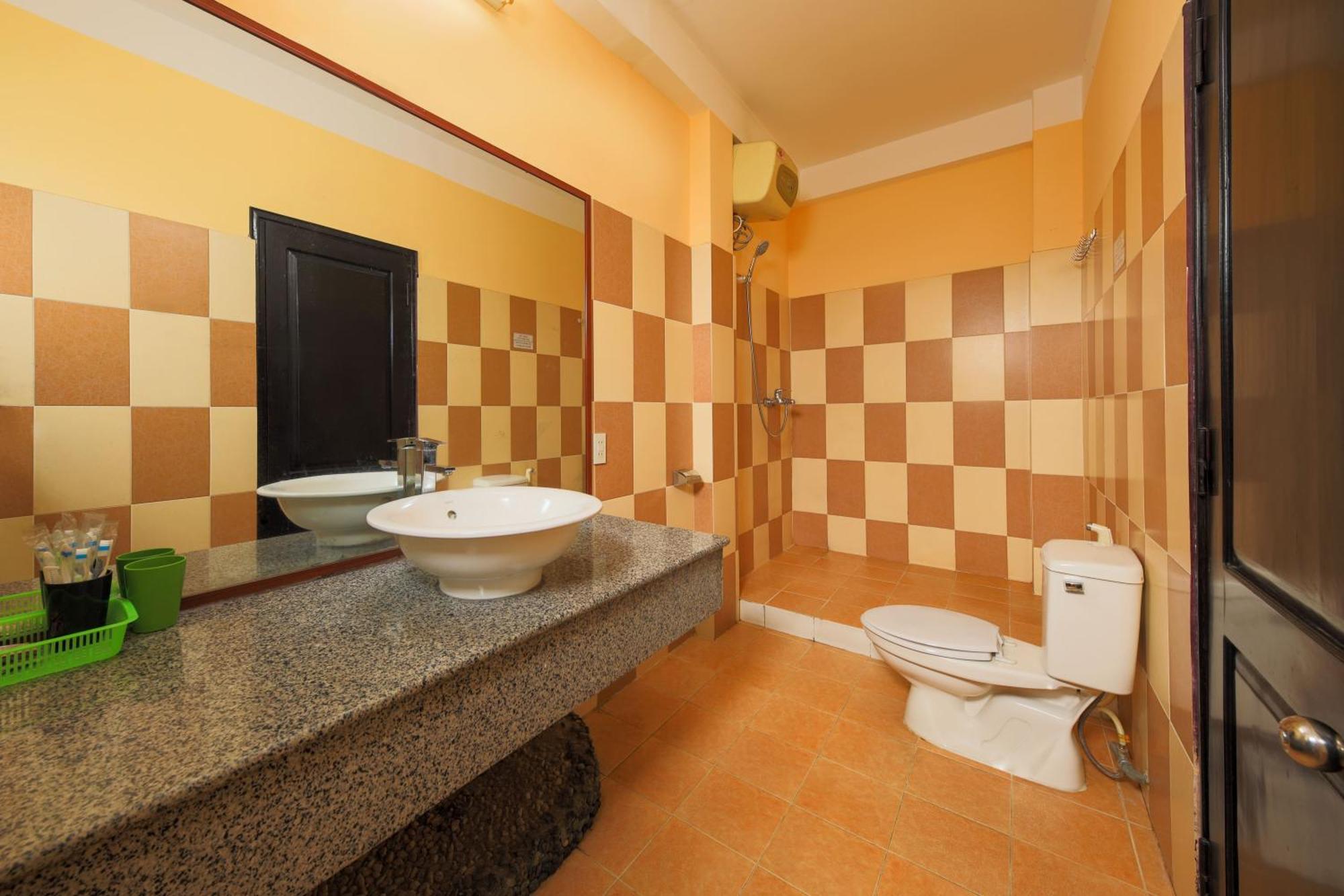 נה טראנג Ponys Hotel מראה חיצוני תמונה