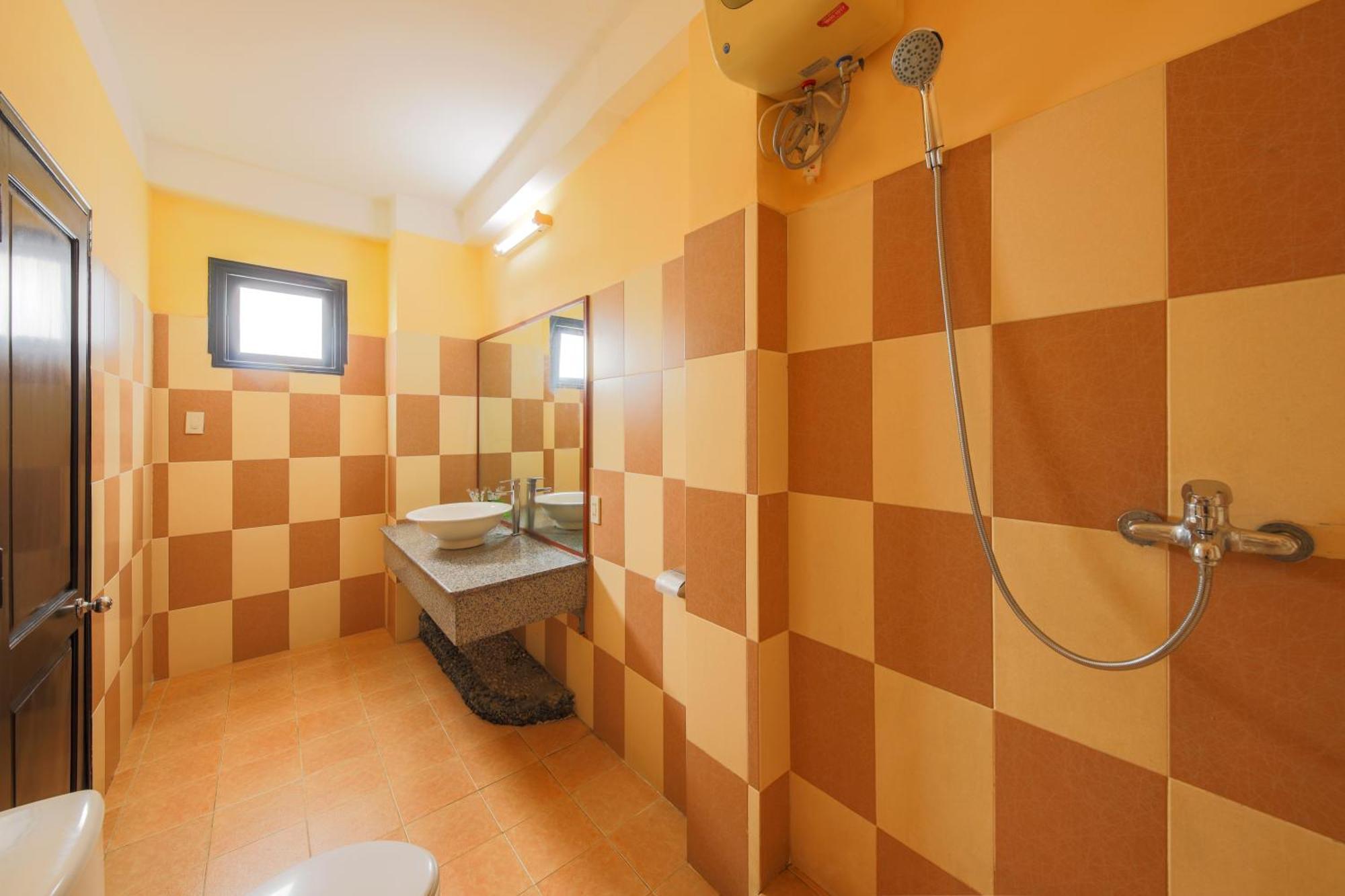 נה טראנג Ponys Hotel מראה חיצוני תמונה