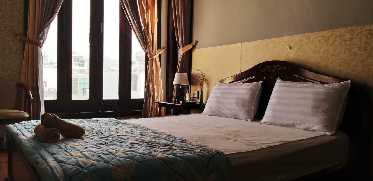 נה טראנג Ponys Hotel מראה חיצוני תמונה